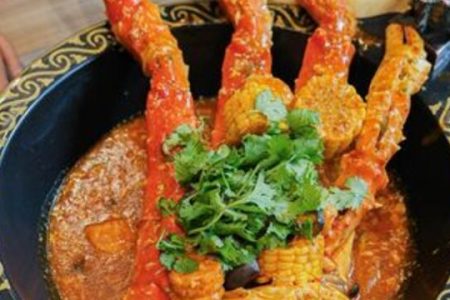 Kuliner Seafood Premium Kepiting Alaska yang Juicy dan Lezat
