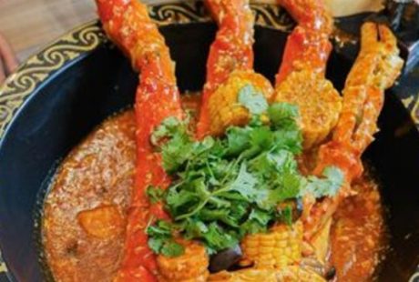 Kuliner Seafood Premium Kepiting Alaska yang Juicy dan Lezat