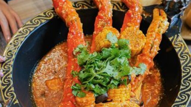 Kuliner Seafood Premium Kepiting Alaska yang Juicy dan Lezat